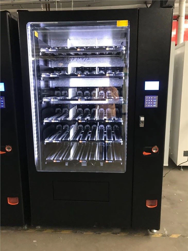 Vending machine with elevator